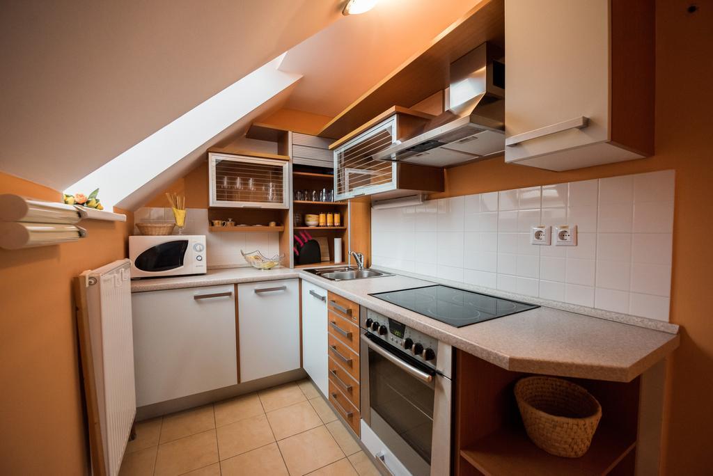 Apartments مورفسكه تيبليتسه الغرفة الصورة