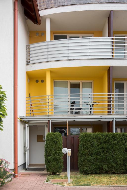 Apartments مورفسكه تيبليتسه الغرفة الصورة